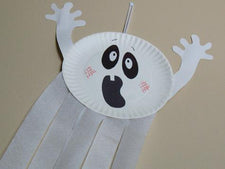 Paper Plates: A Perfect Halloween Craft Supply!