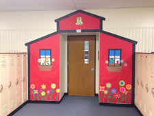 School House Welcoming Door Display