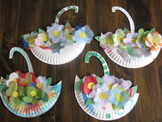 April Showers Bring May Flowers Craftivity