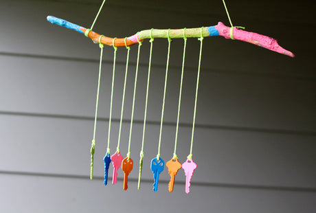 8 Gorgeous Summer Wind Chime Crafts!