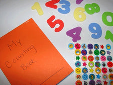 "Busy Bag" Activities: Mini Number &amp; Letter Books