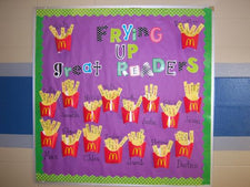 Frying Up Great Readers! - Elementary Literacy Bulletin Board