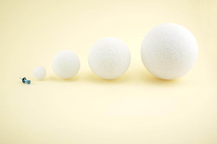 Styrofoam Balls, 100 Pack 1"