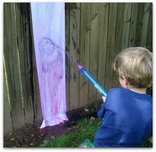 Squirt Gun Painting - Creating Cascading Fireworks for the 4th!