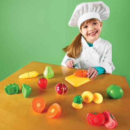 Pretend & Play® Sliceable Fruits & Veggies